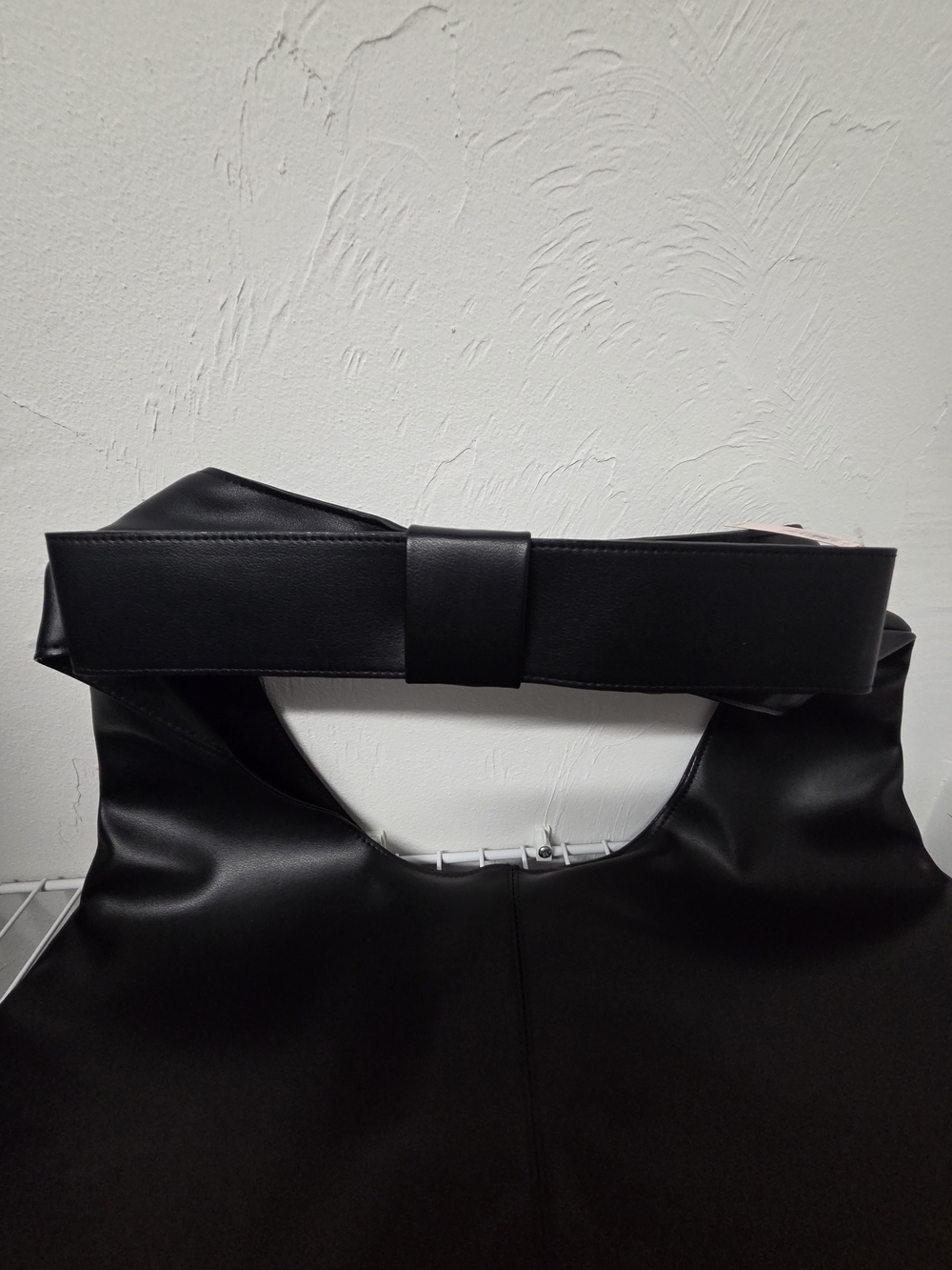 Victoria's Secret Black Soft Hobo Shoulder Bag - Picture 4 of 6